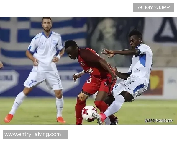 阿贾克斯青年队球员女友圣诞节前遭遇车祸不幸去世两人原计划购房梦想破灭